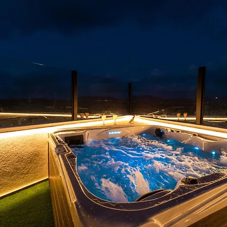 15a Sea Views, Jacuzzi & Bbq Appartement