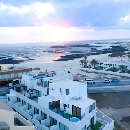 15a Sea Views, Jacuzzi & Bbq *