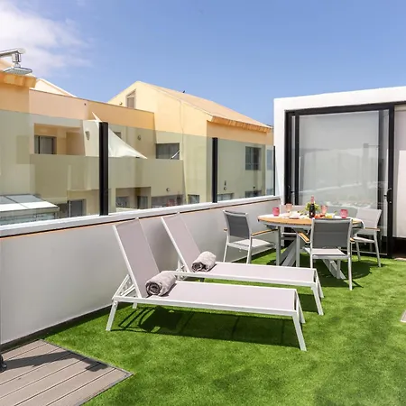 C. Mar 15a Apto Moderno Con Jacuzzi Y Vista Mar Apartamento